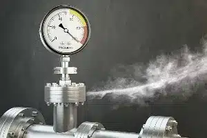 A valve leaking a mist